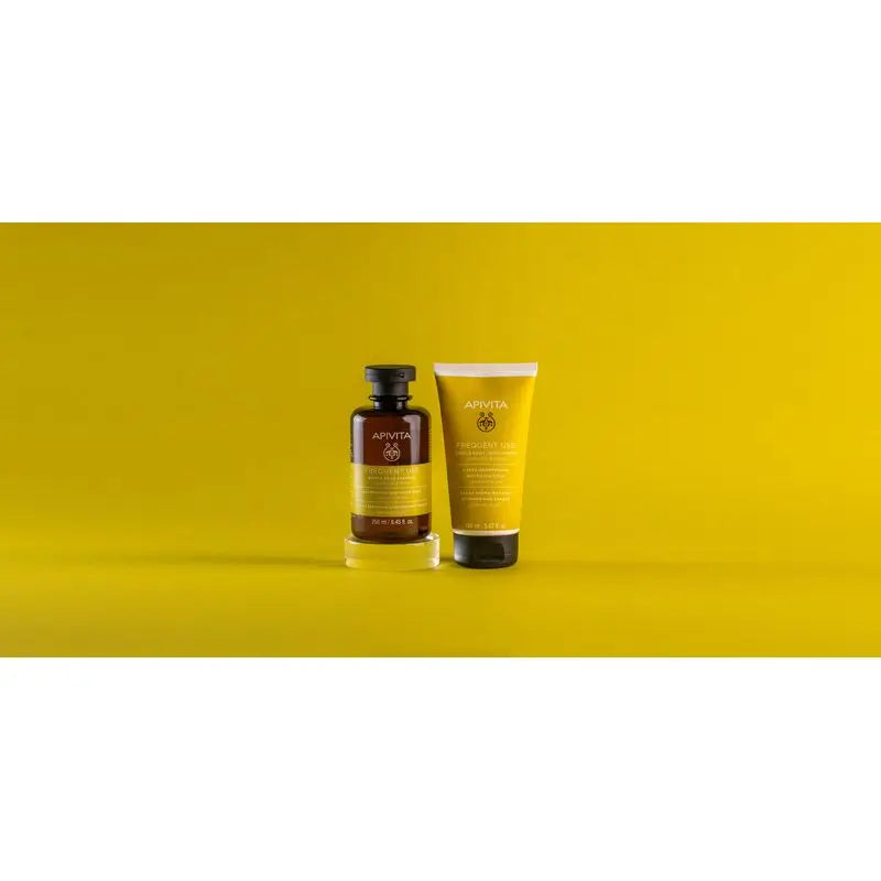 APIVITA Everyday Sanftes Shampoo mit Kamille und Honig 250 ml