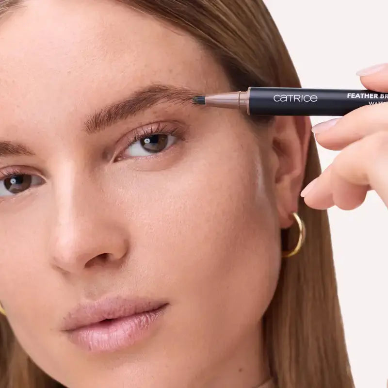 Catrice Augenbrauenstift „Feather Brow Filler“ 010, 0,5 ml