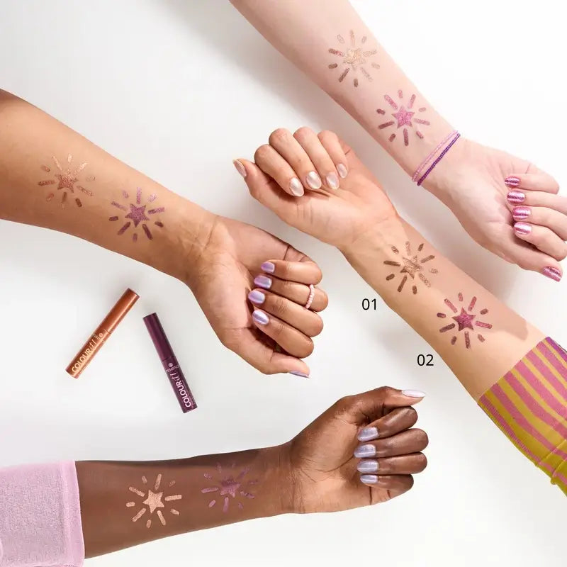 Essence Colour It! Metallischer Eyeliner 01 , 3 ml