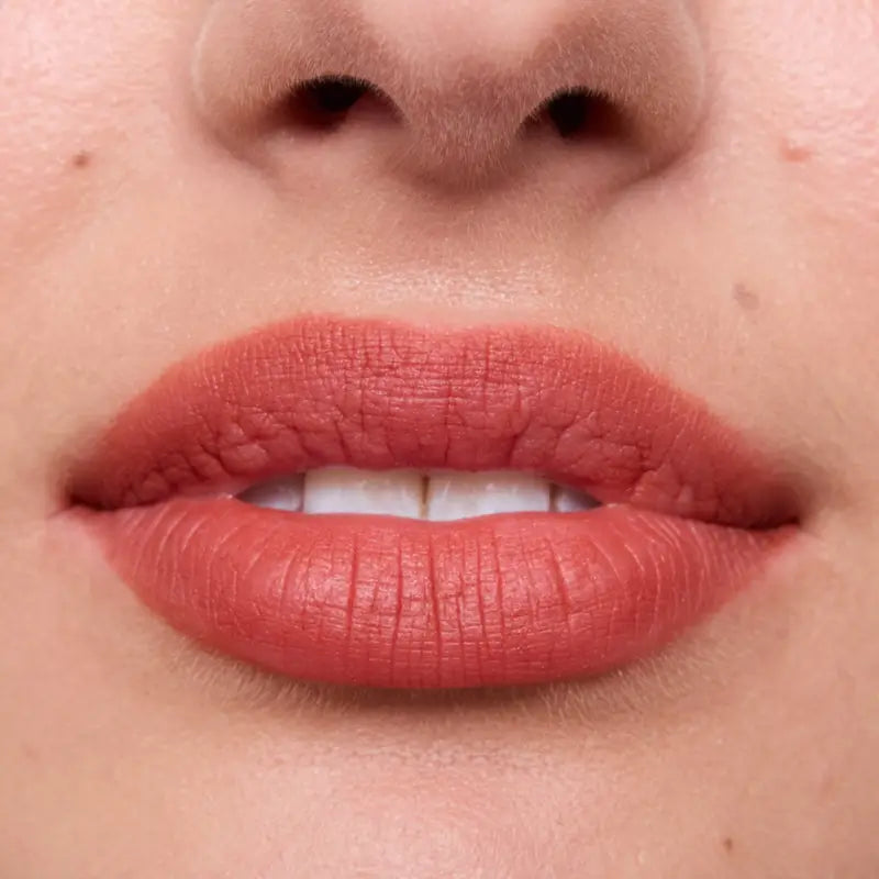 Essence Juicy Matte Lippenmousse 01, 2,7 ml