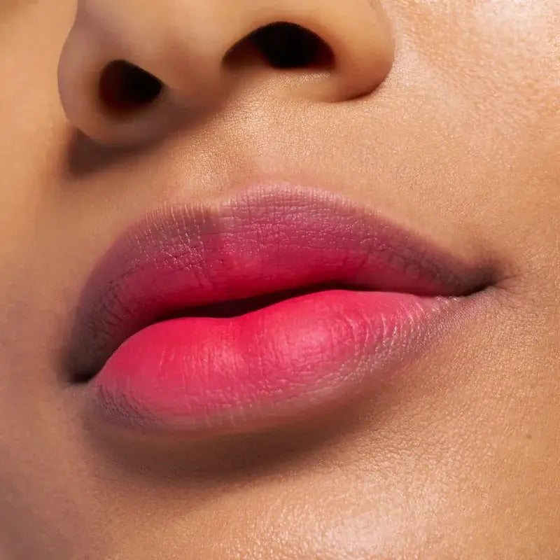 Essence Cremig-matter Lippenstift Blur Soufflé 04, 3,6 ml