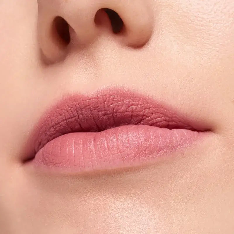 Essence Cremig-matter Lippenstift Blur Soufflé 06, 3,6 ml