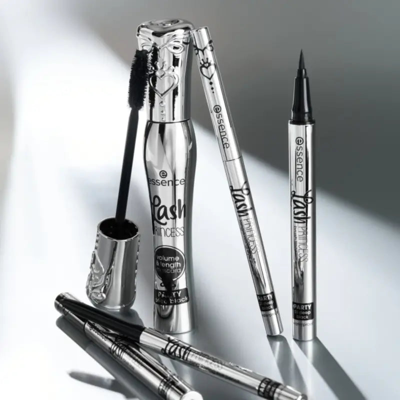 Essence Mascara „Lash Princess Volume & Length Party“ in „Intensives Schwarz“, 10 ml