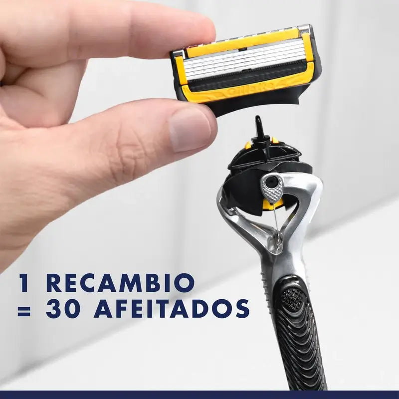 Gillette Proshield Rasierer-Nachfüllpackungen für Männer, 4 Stück.