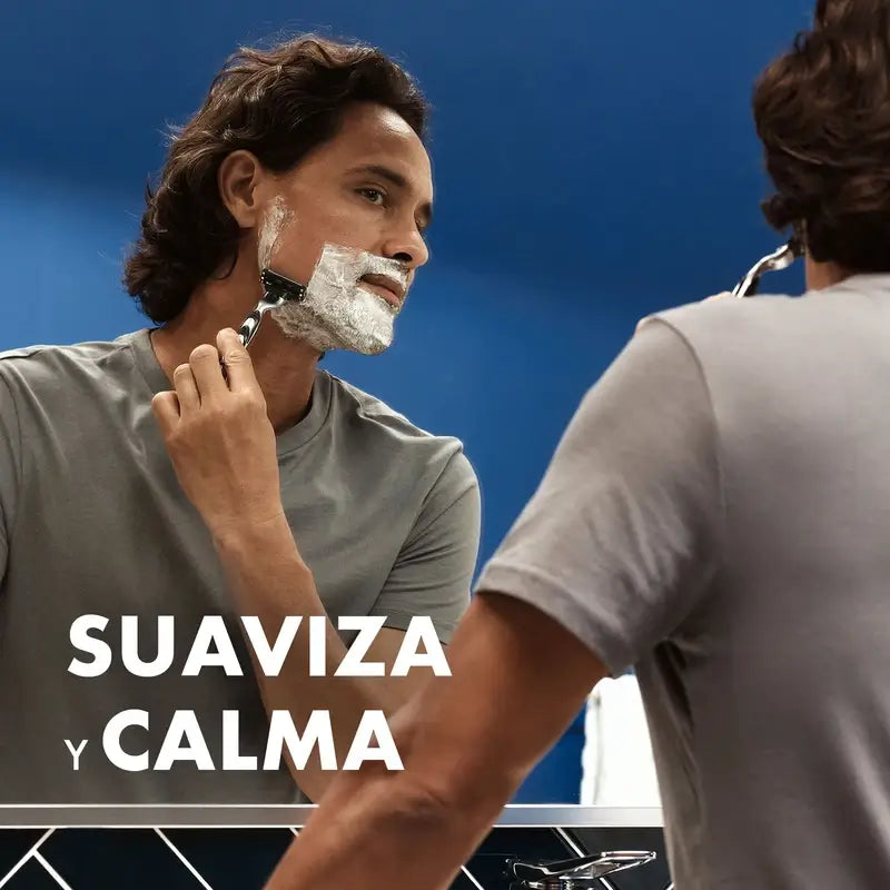 Gillette Serie Kakaobutter Glättender Rasierschaum , 250 ml