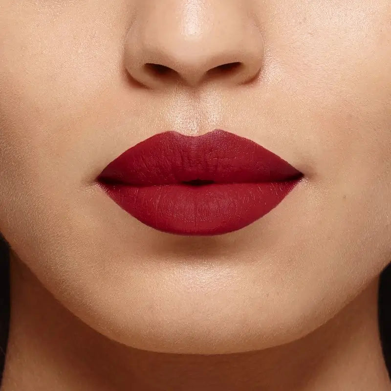 L'Oréal Paris Farbe Riche Intensives Volumen Matte Lippenstift Farbton 480 Pflaume Dominant