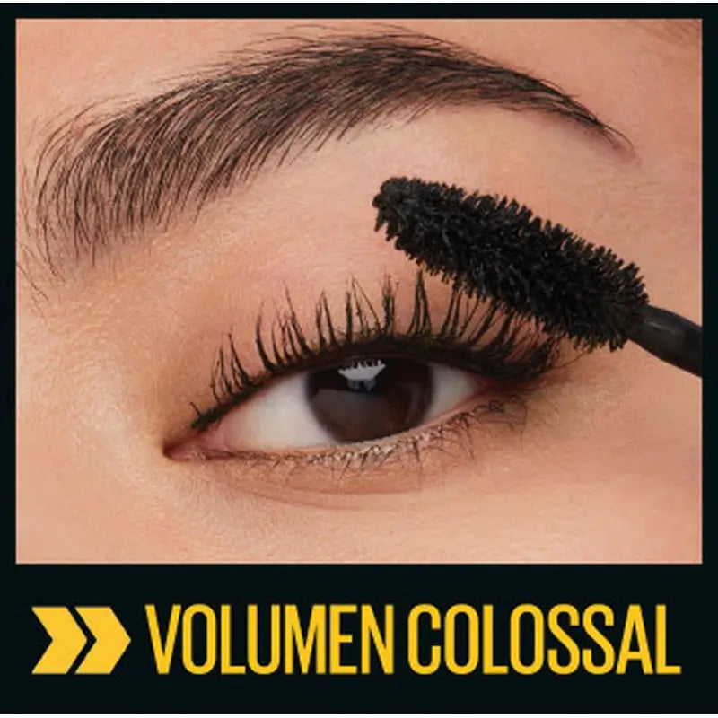 Maybelline New York Colossal 36h Mascara für mehr COLOSSAL Volumen als je zuvor.