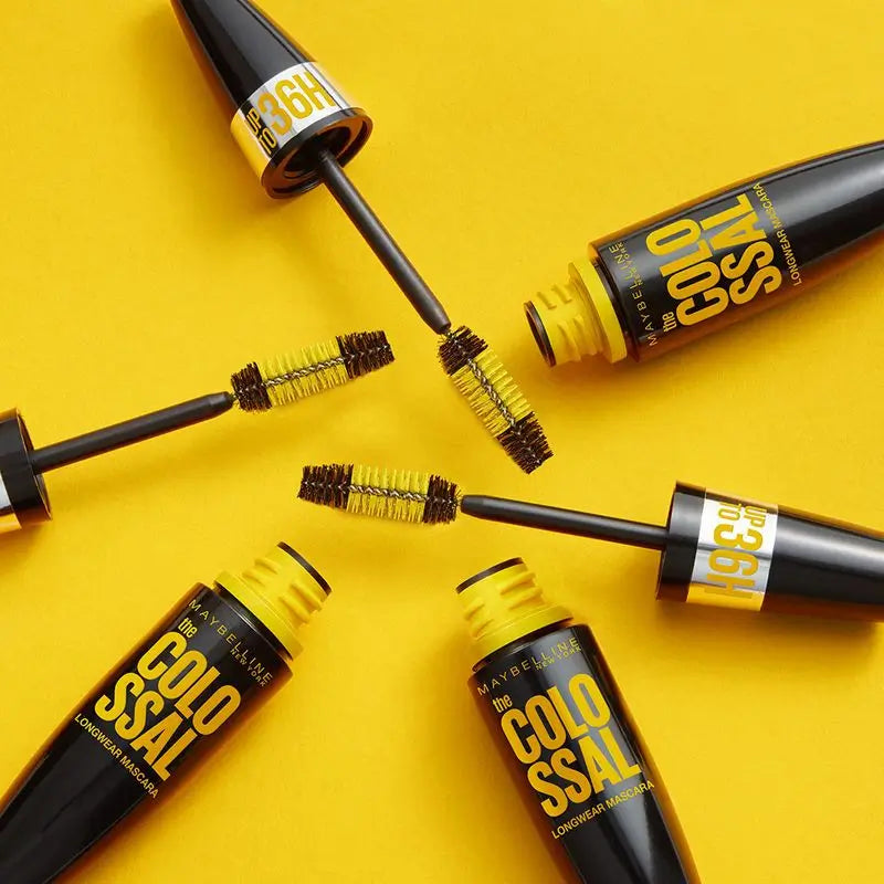 Maybelline New York Colossal 36h Mascara für mehr COLOSSAL Volumen als je zuvor.