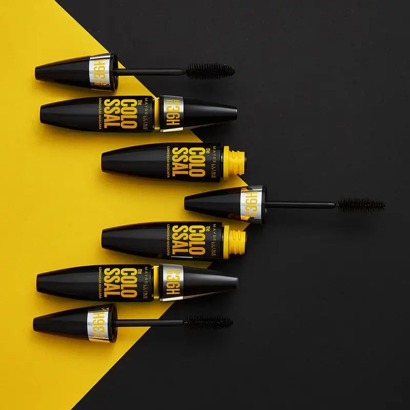 Maybelline New York Colossal 36h Mascara für mehr COLOSSAL Volumen als je zuvor.