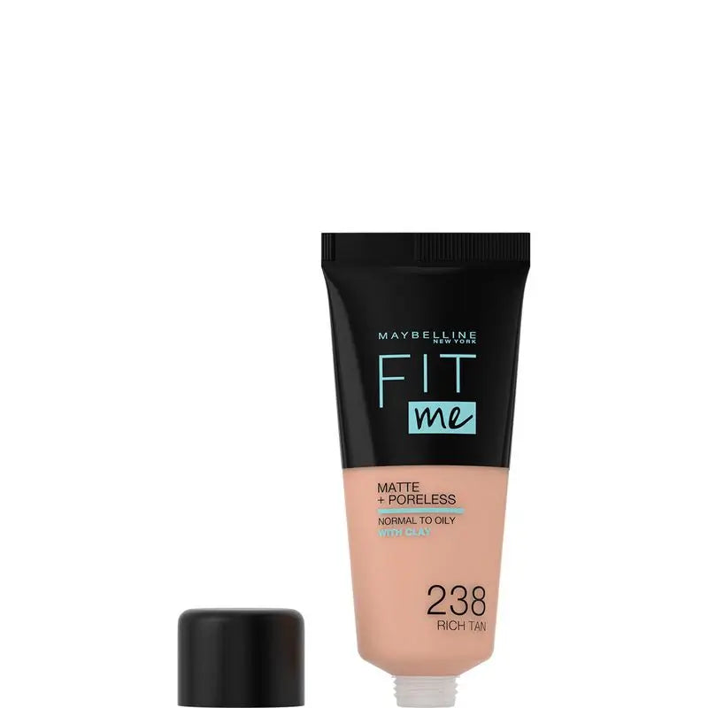 Maybelline New York Fit Me Matte & Refine Pores Shade 238 Rich Tan Foundation Passt sich Ihrem Ton & Textur mittlerer Hauttöne an - 30Ml