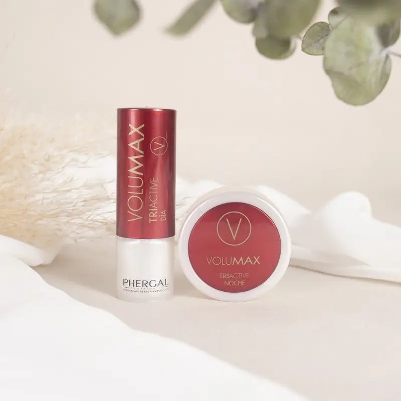 Volumax Triactive Anti-Ageing Behandlung zum Auffüllen der Lippen
